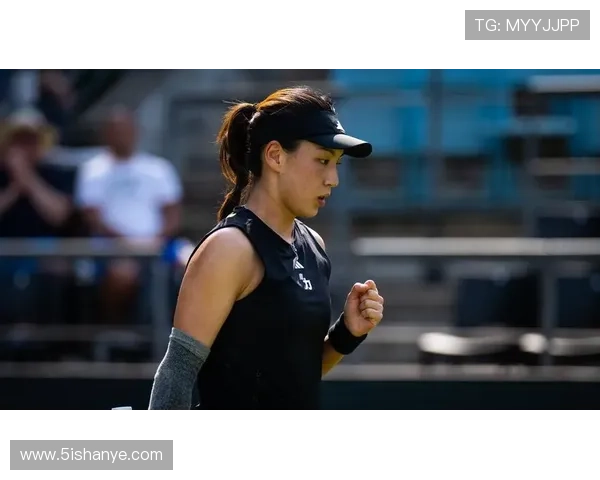 赛赛欣瑜亦师亦友共逐网球梦想 赛赛欣瑜亦师亦友共逐网球梦想